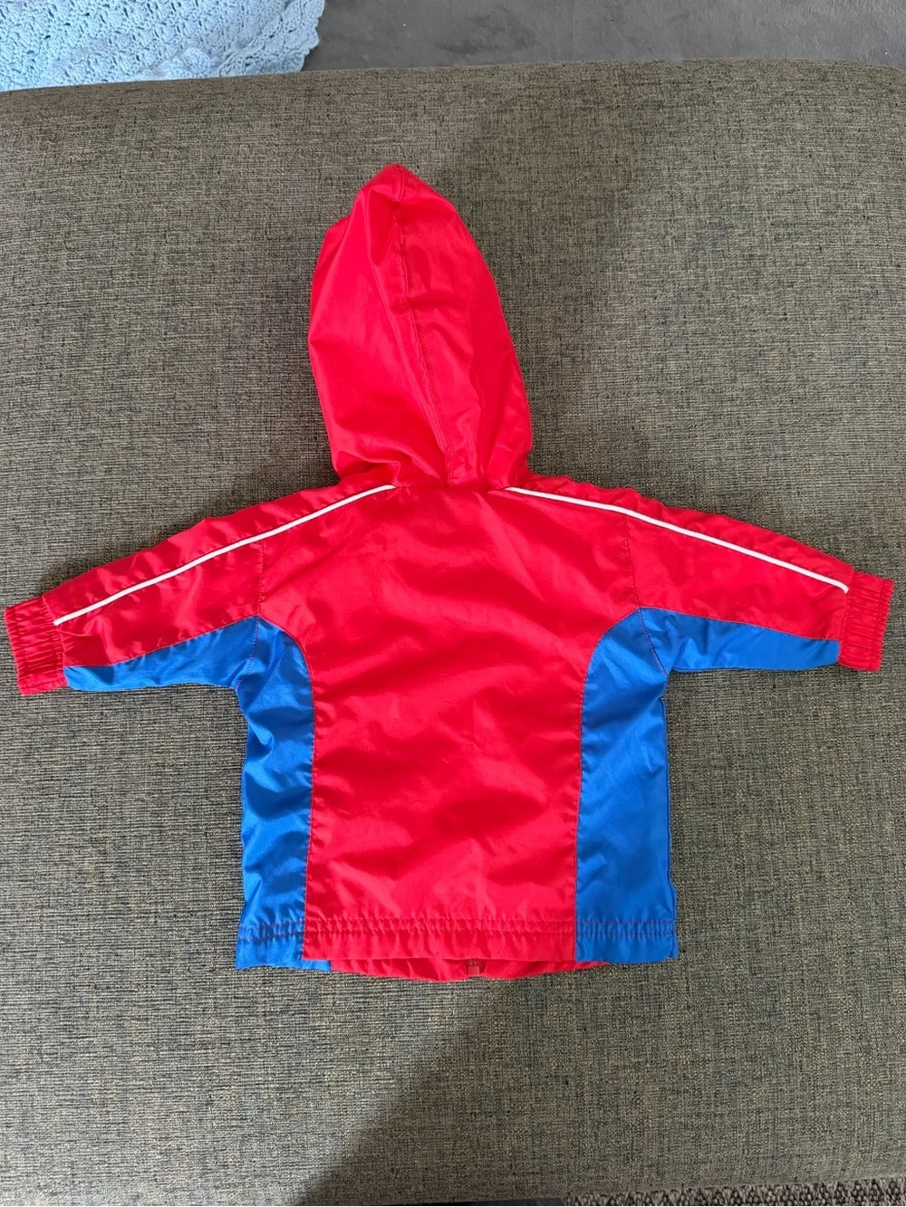 Phillies Adidas Red & Blue Hooded Windbreaker Jacket size 3-6 Months